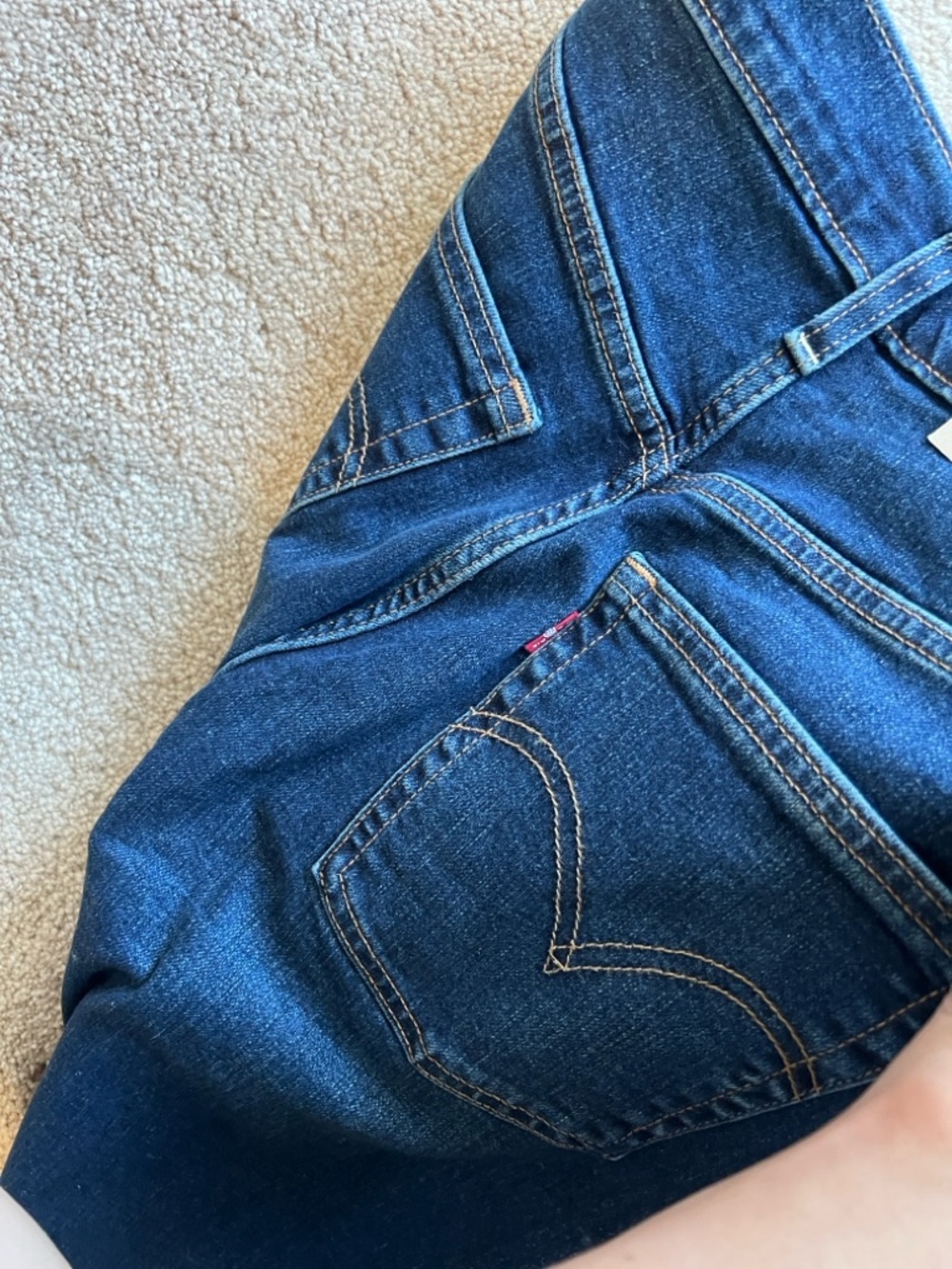 🔥🔥 Levi's ribcage straight women jeans 31x32 brand new - Picture 6 of 8